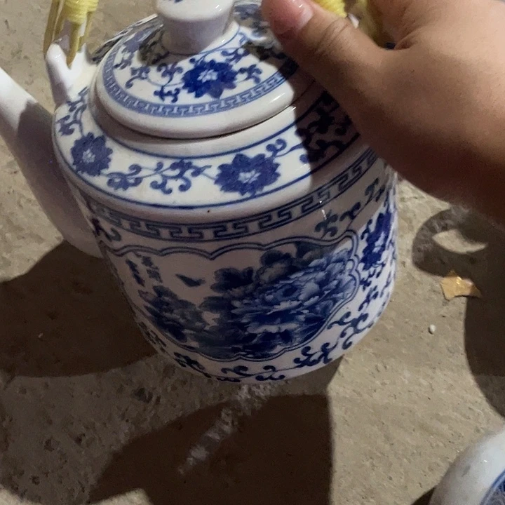 瓷景德镇陶瓷研究所