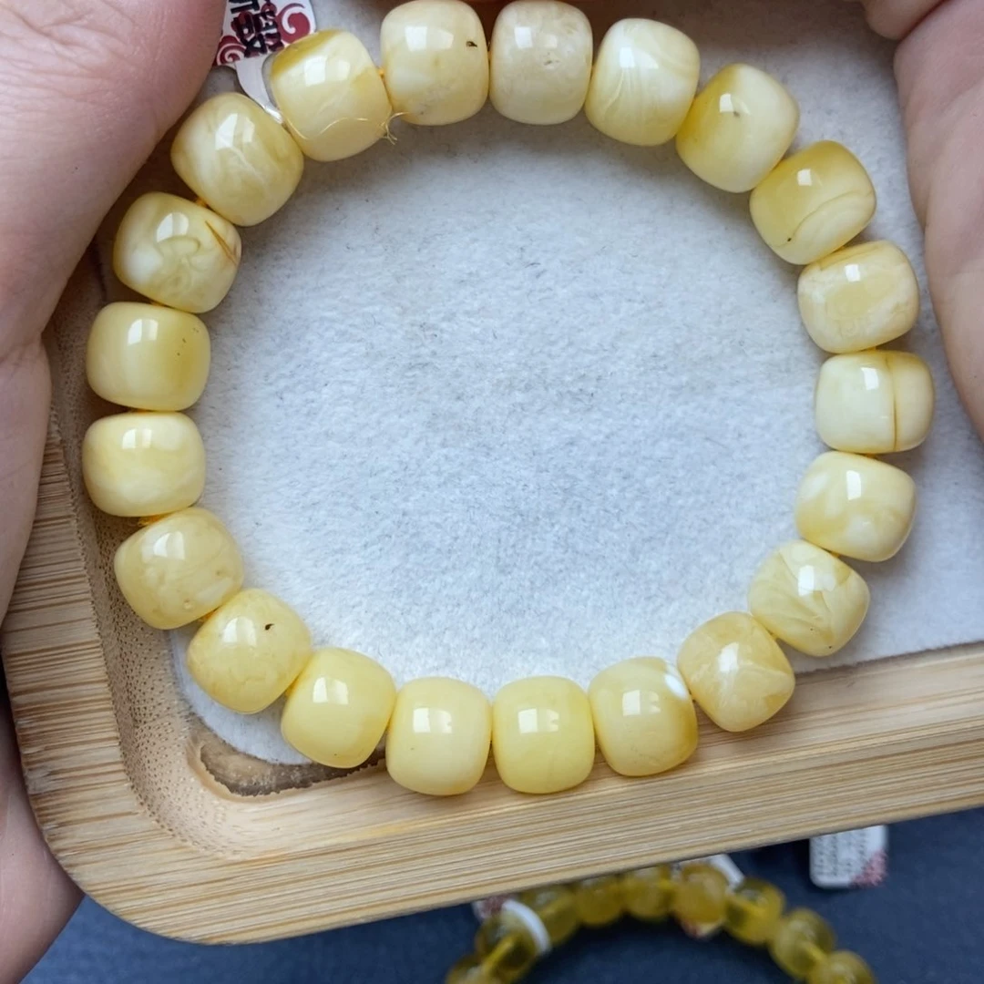 未镶嵌蜜蜡珠宝奇石66