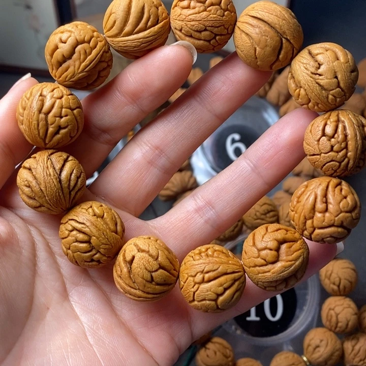 文玩核桃手串秦岭野生龙纹桃核20