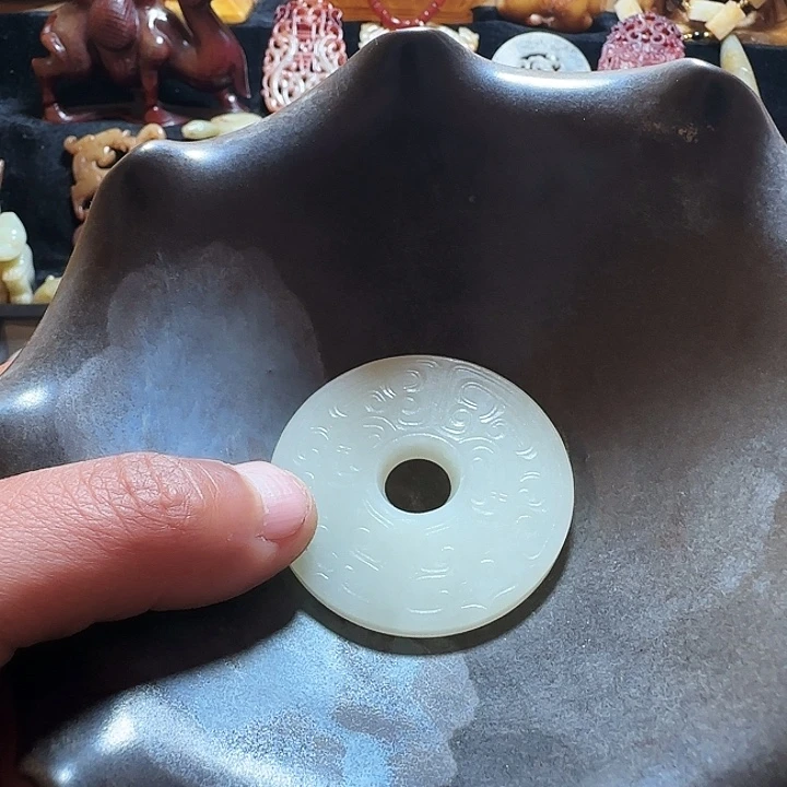 簡***凡瓷石224578987543334