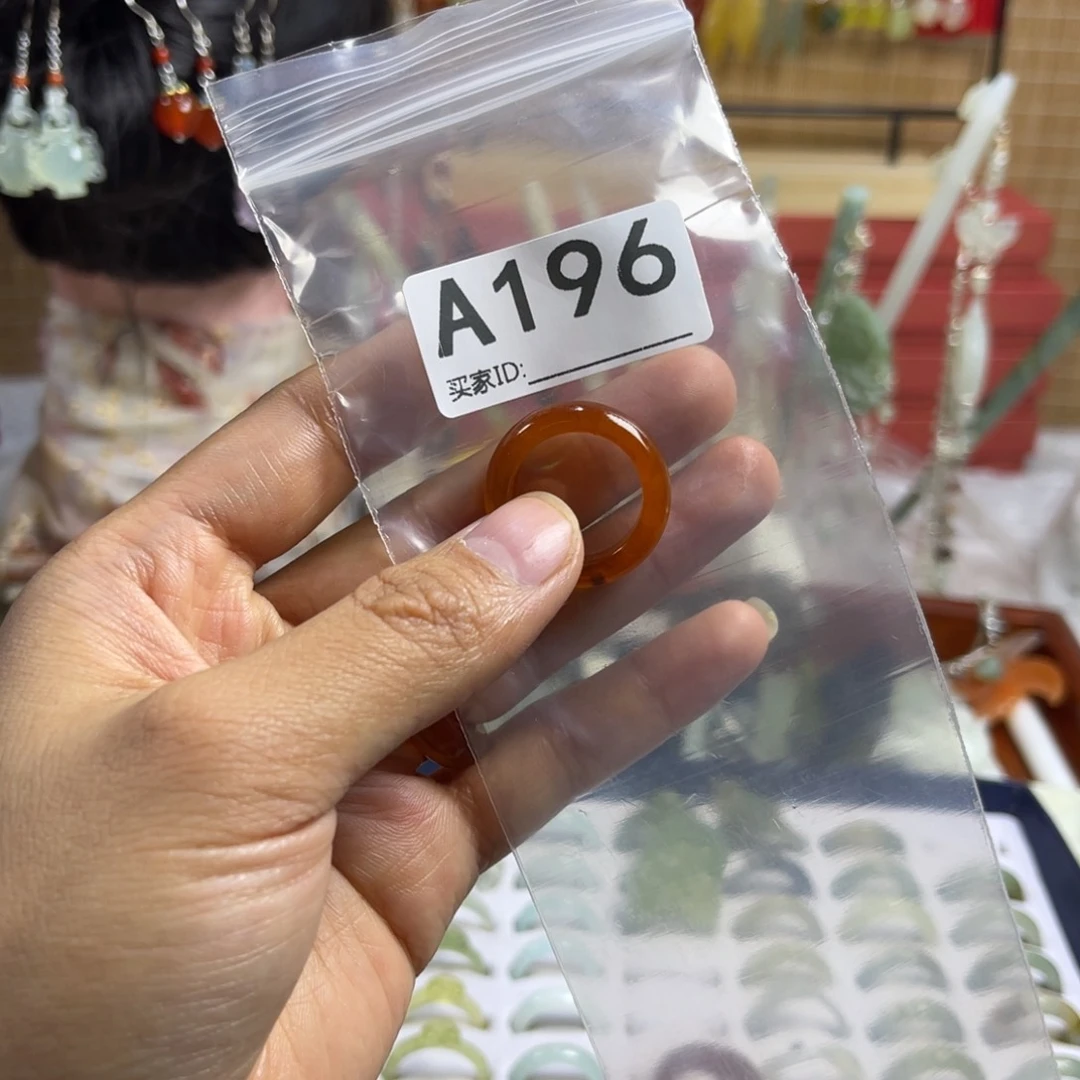 蛇纹石玉发饰未镶嵌三****