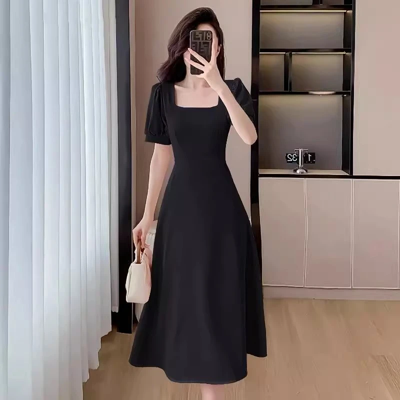 黑色连衣裙女夏季新款法式收腰气质方领高贵气质赫本风中长裙子