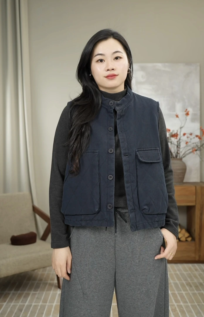 九月JIUYUE秋冬夹棉厚款工装复古时尚短款纯棉立领马甲背心女 038