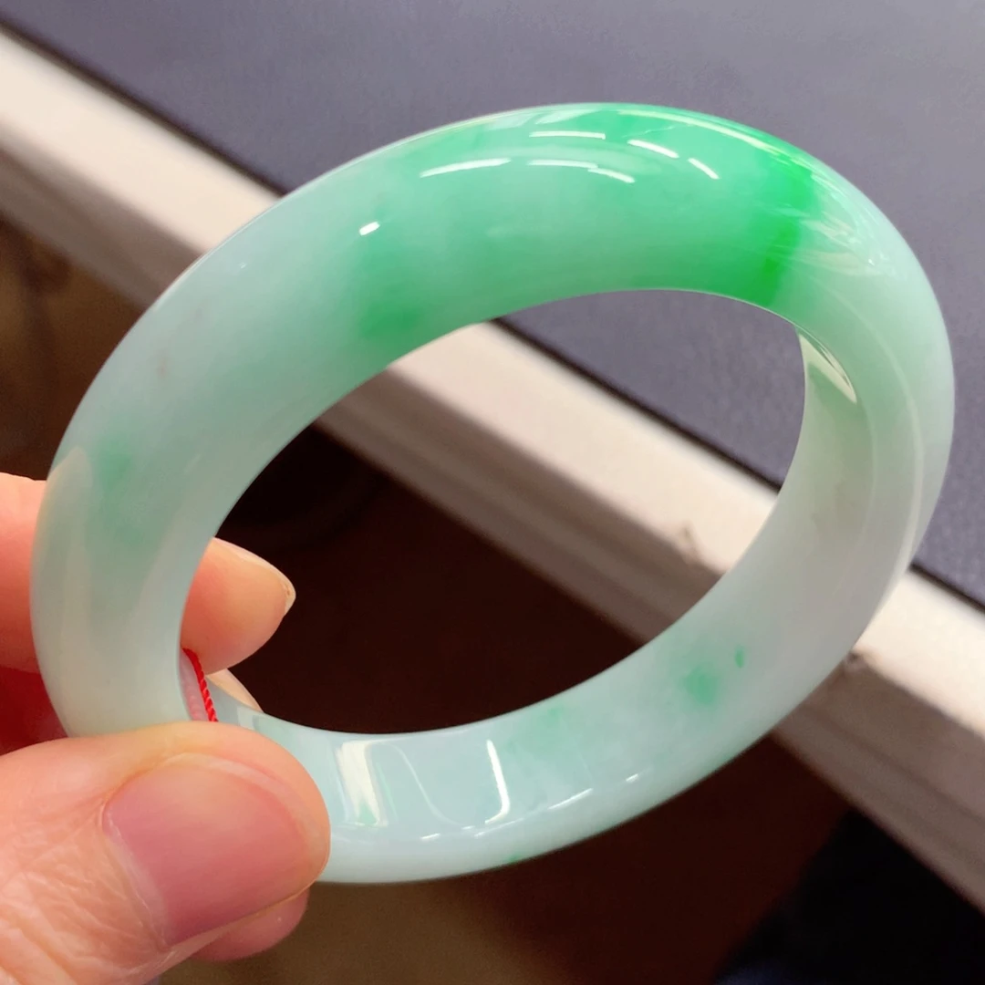 未镶嵌手镯翡翠猫**雅翡翠