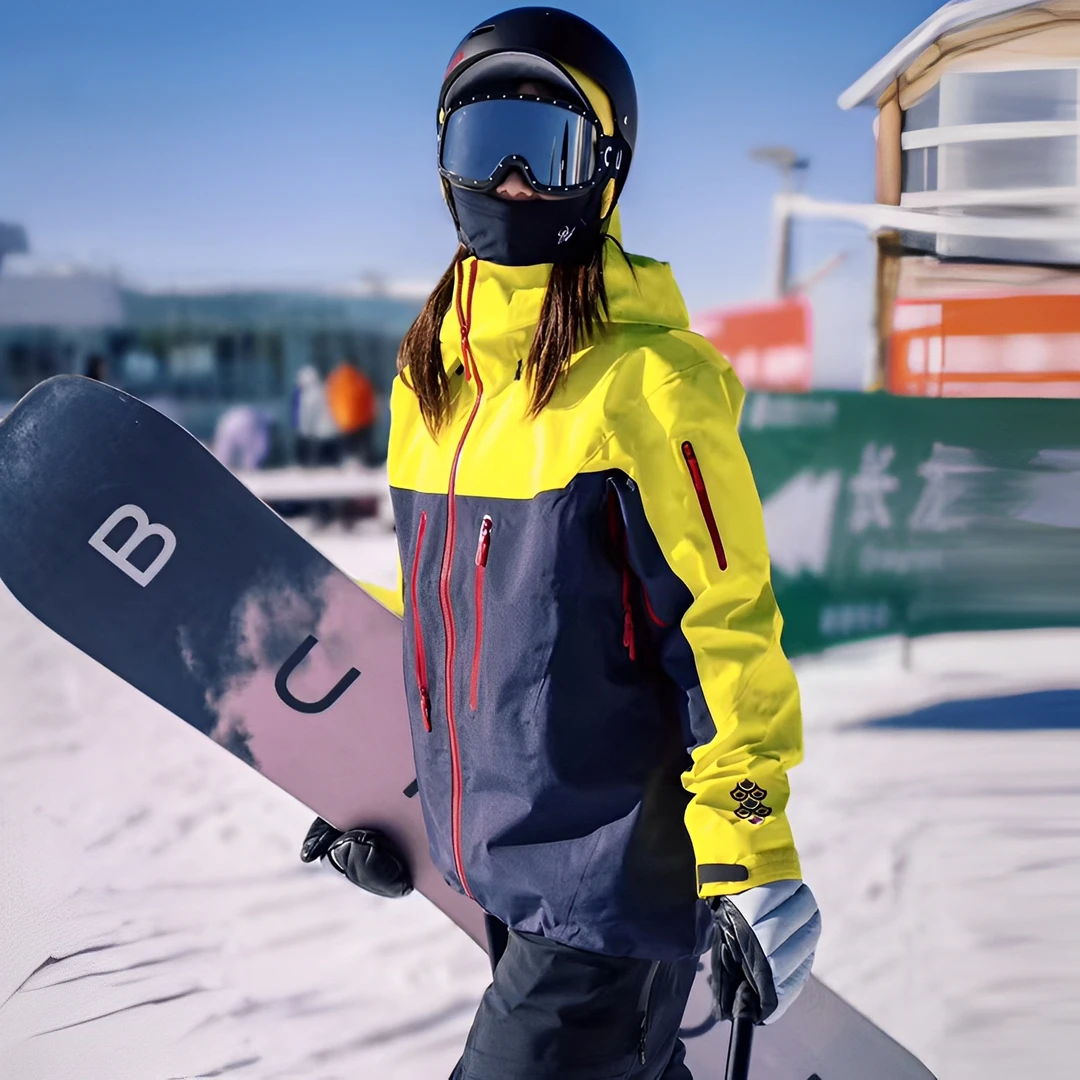 袅家龙年限定户外高质量冲锋衣硬壳防水防风登山茑家同款大牌外套