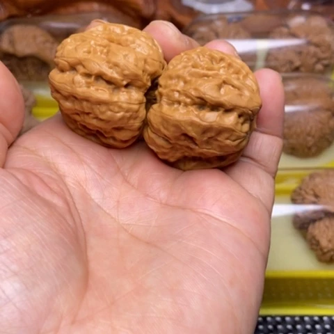 文玩核桃把件蛙蛙