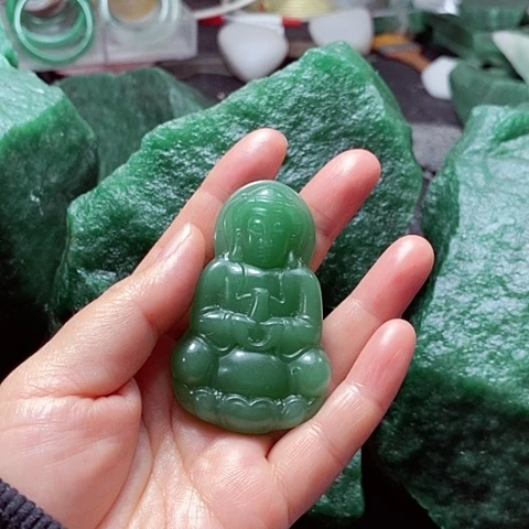 新疆东陵玉挂件观音