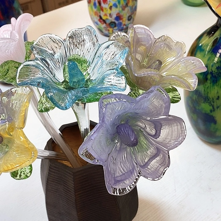 百合花高45厘米宽10厘米