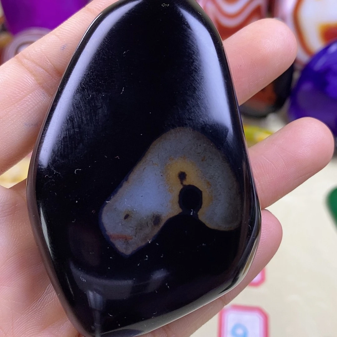 玛瑙/玉髓未镶嵌珠宝半成品