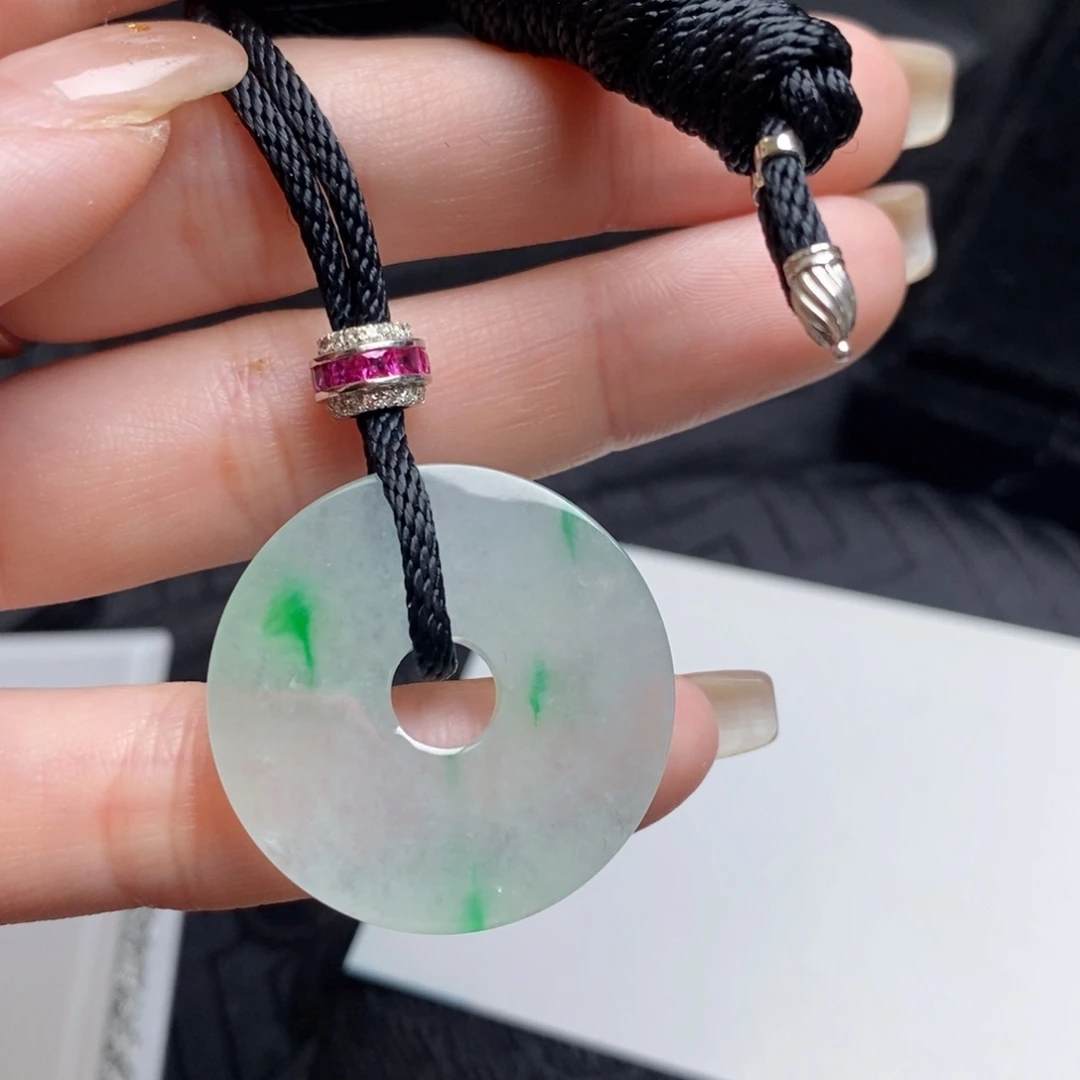 翡翠18K金镶嵌项链冰飘翠怀古扣