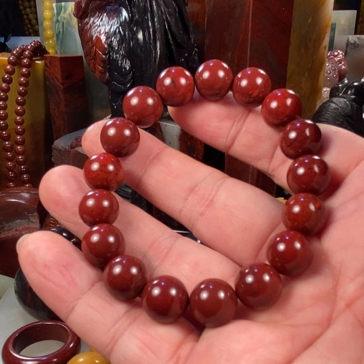 石英质玉手串未镶嵌娃*