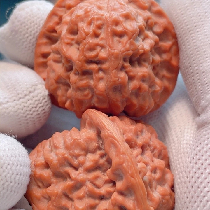 文玩核桃把件刺***布蓟县野生