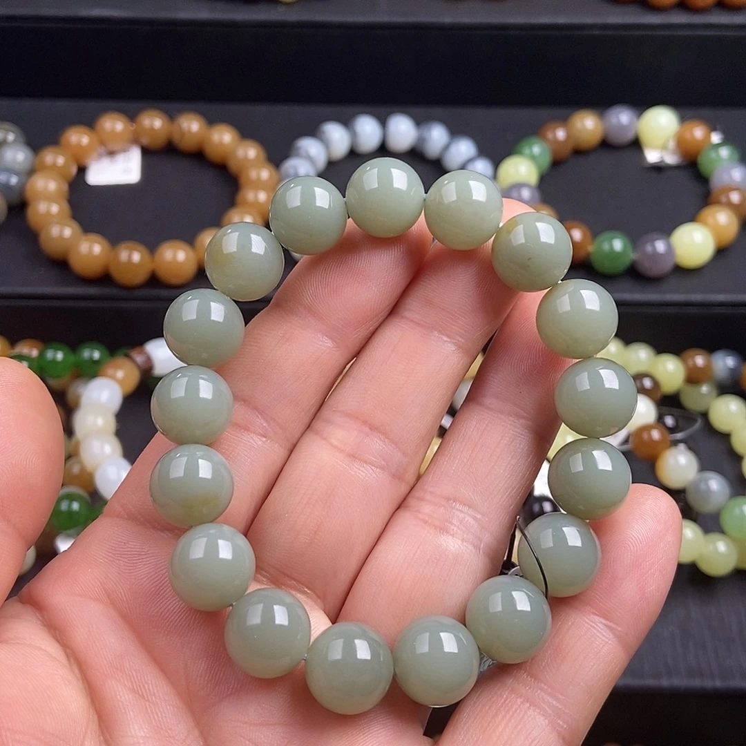 和田玉未镶嵌手链