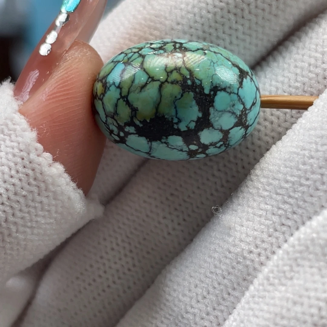 绿松石未镶嵌挂件