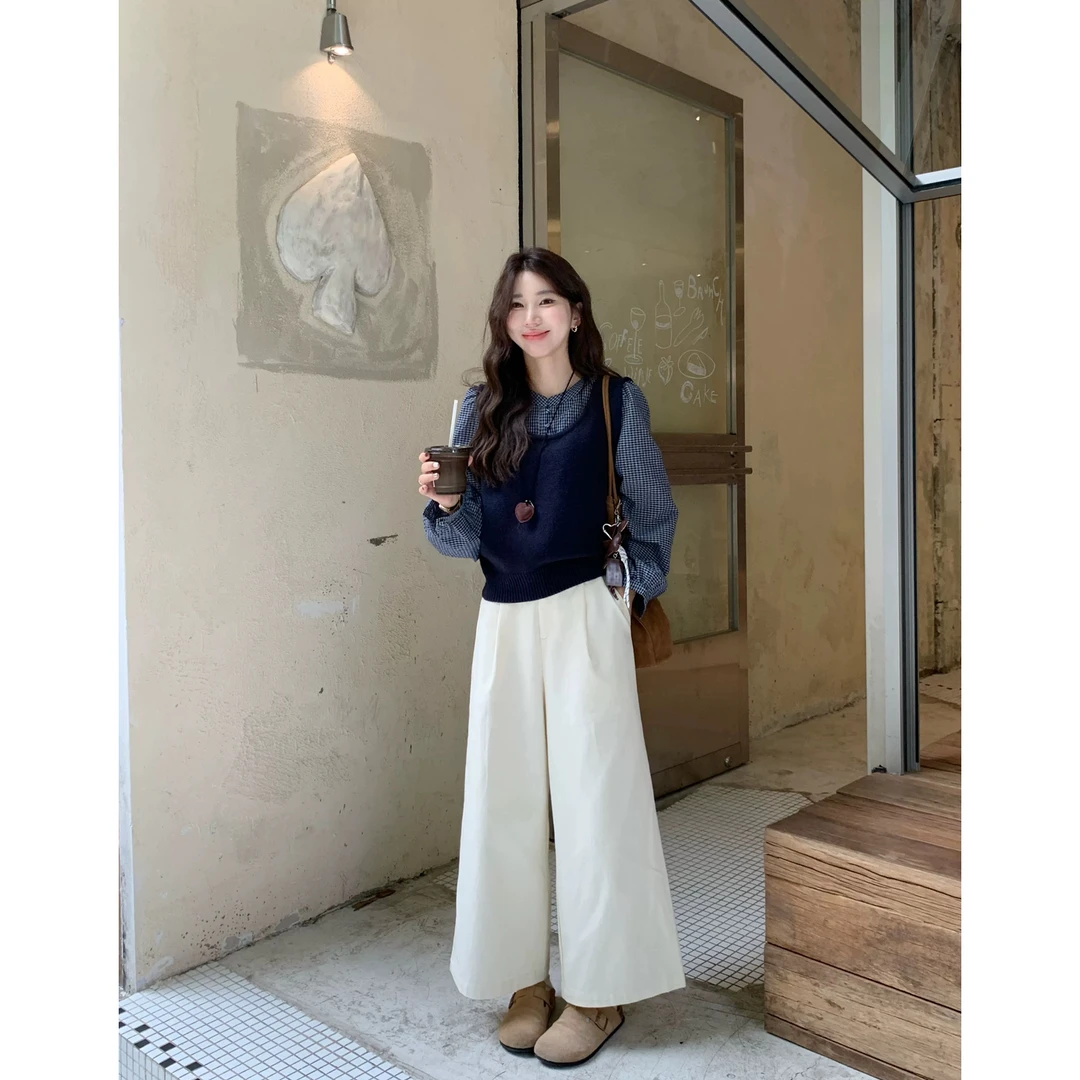 美树【伊嘉】格纹衬衫+叠穿针织马甲+高腰九分裤套装9902-5#