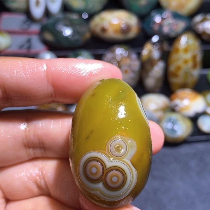 未镶嵌发饰玛瑙/玉髓140