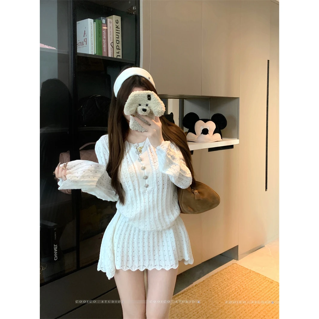 秋季小香风气质套装女白色镂空上衣一整套ootd穿搭新款洋气半身裙