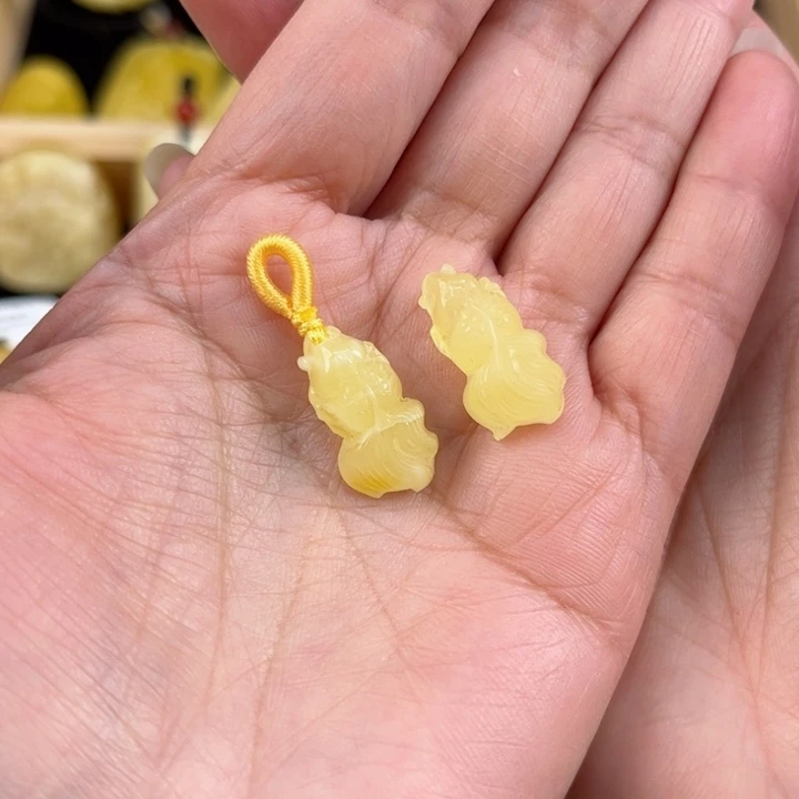 琥珀珠宝奇石未镶嵌琥珀，多样性发其一