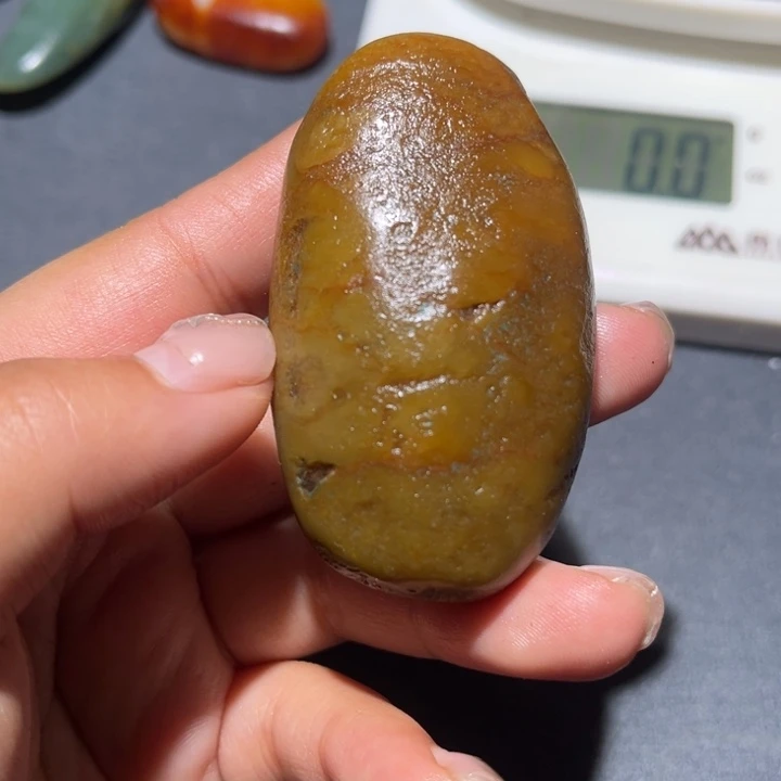 和田玉未镶嵌吊坠(不含链)