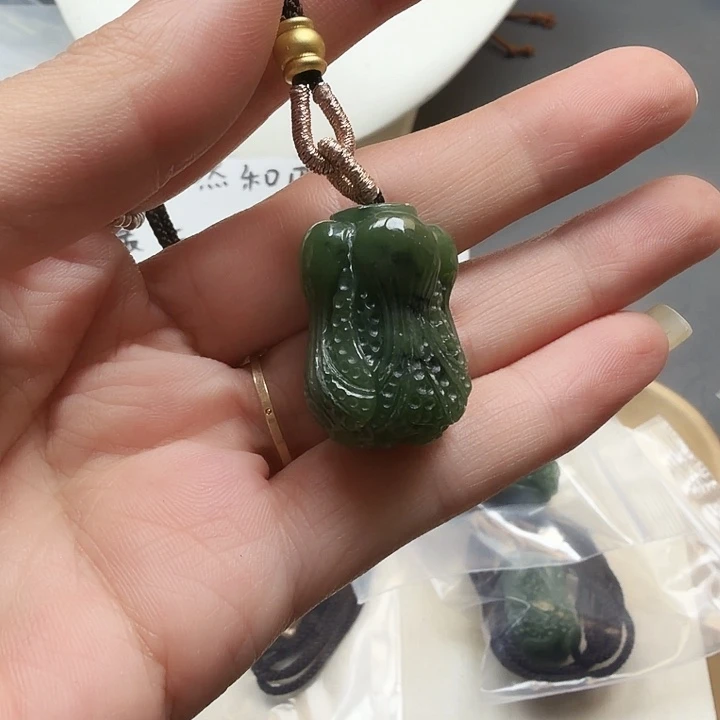 和田玉未镶嵌颈饰62