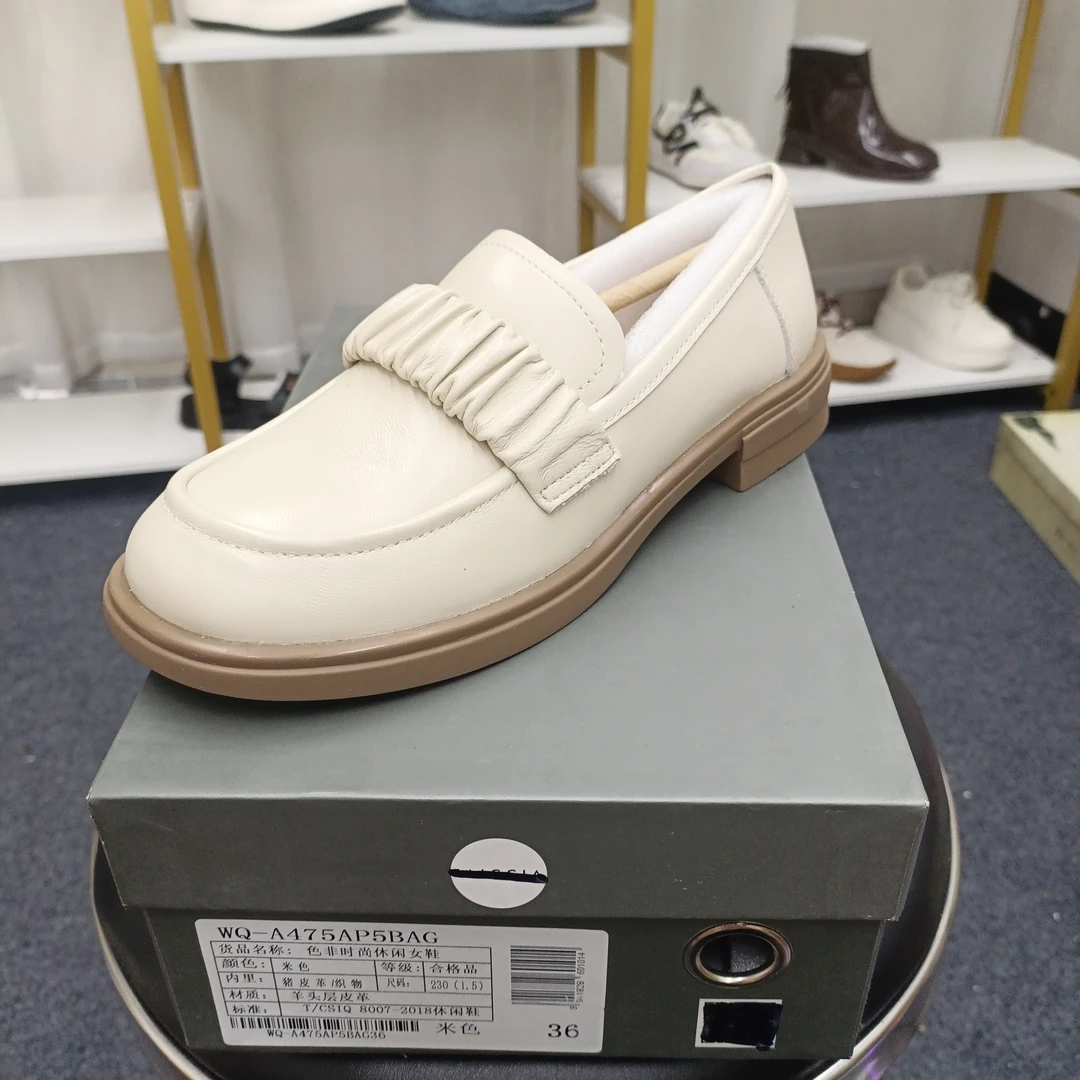 1123羊皮单鞋中口深口女鞋夏季平底常规粗跟轻便乐福鞋