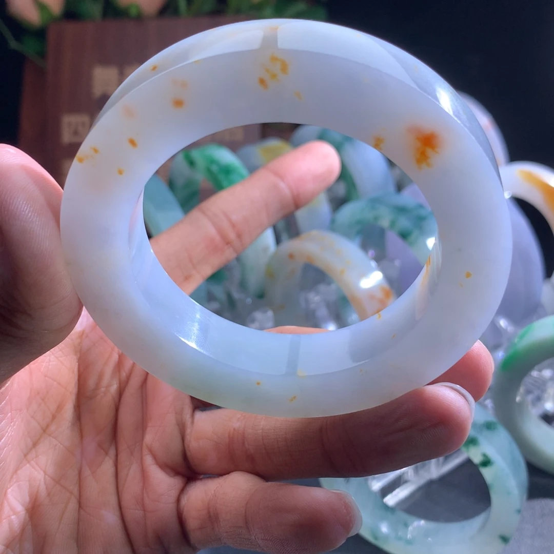 定制翡翠手镯未镶嵌