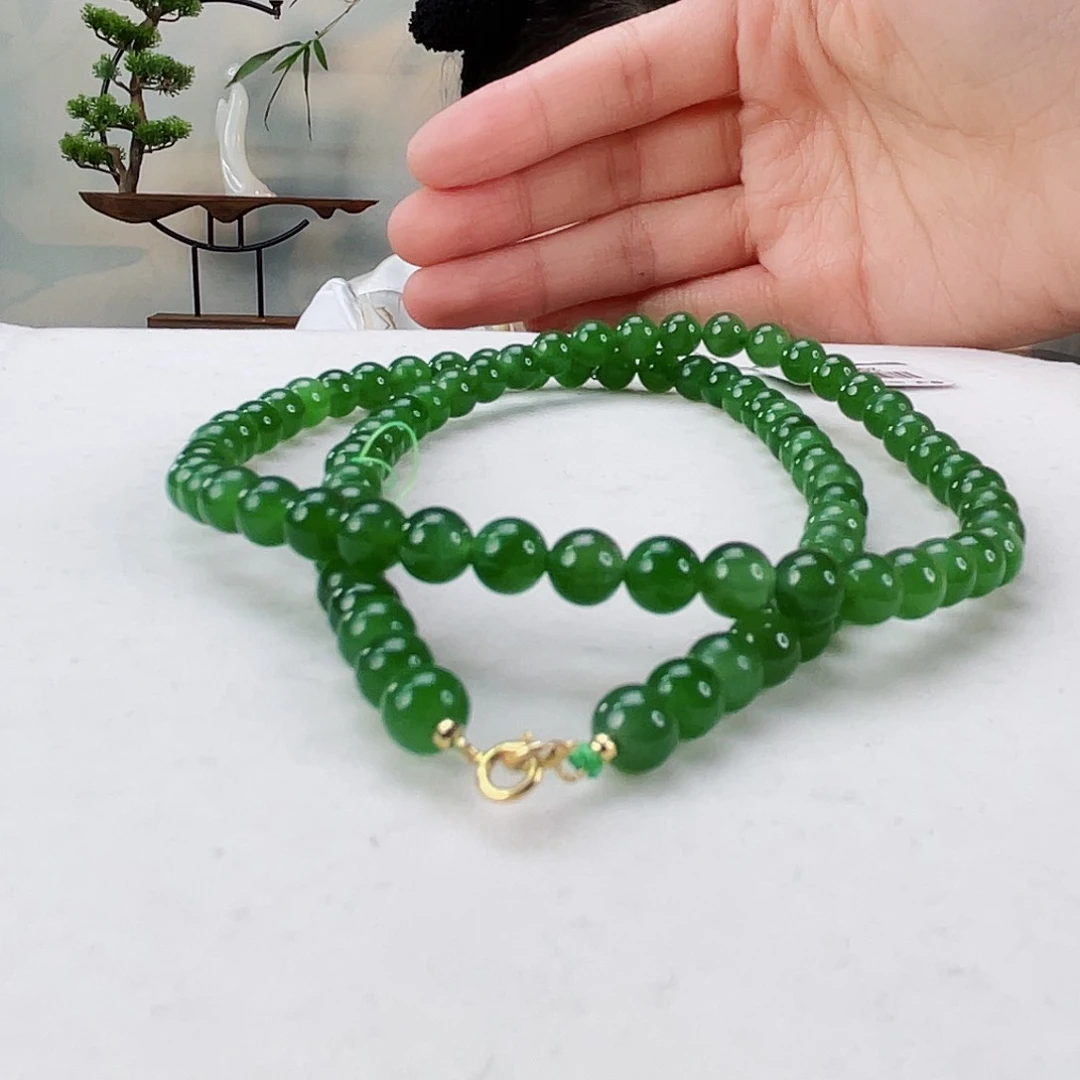 和田玉（碧玉）颈饰18K金镶嵌和田玉6