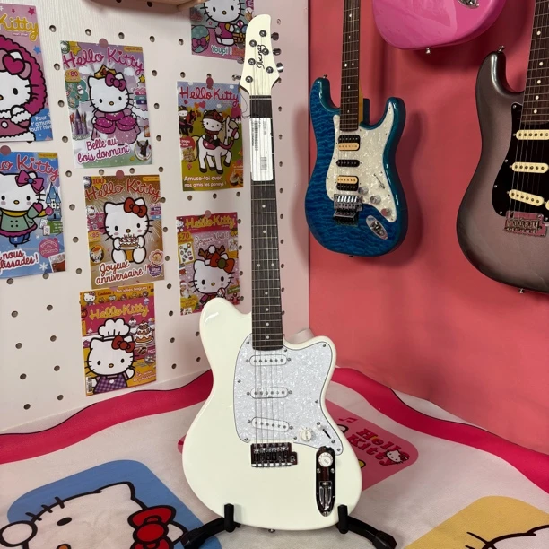 特价依班娜IBANEZ超轻微暇ICHI00-VWH电吉他IchikaNito签名款印尼