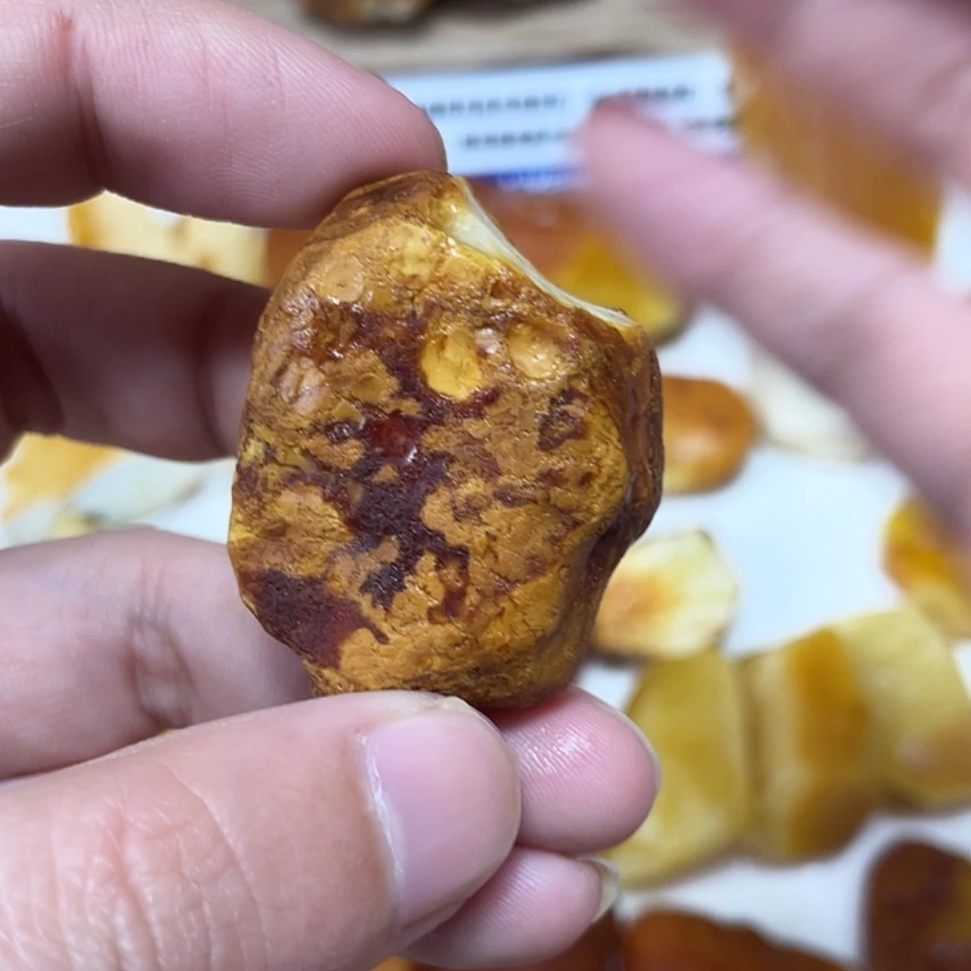 定制琥珀未镶嵌原矿琥珀