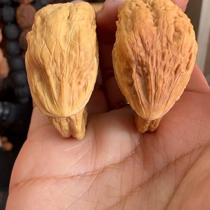 文玩核桃吊坠蛇头半壁41
