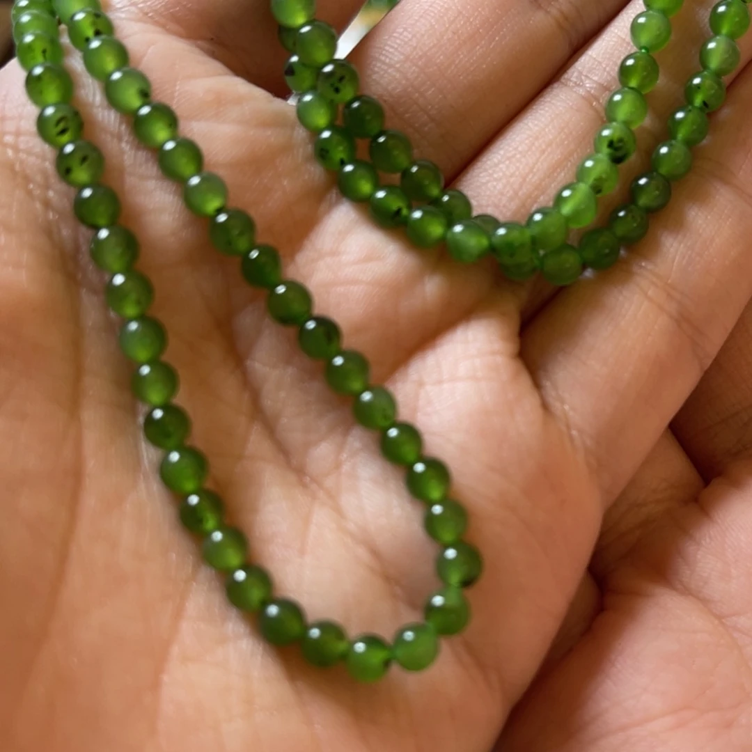 t***.和田玉未镶嵌手链做款不退换