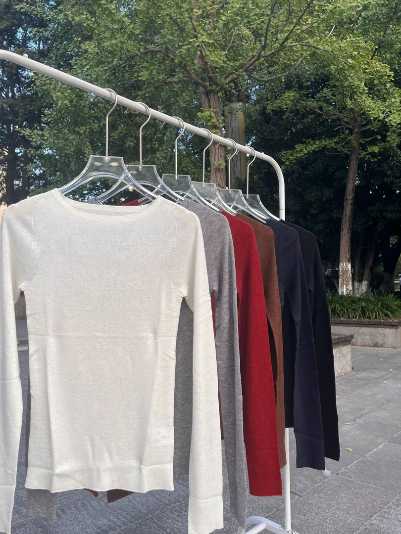 嘉沐/可机洗百搭无缝一体羊绒打底衫羊绒毛衣上衣