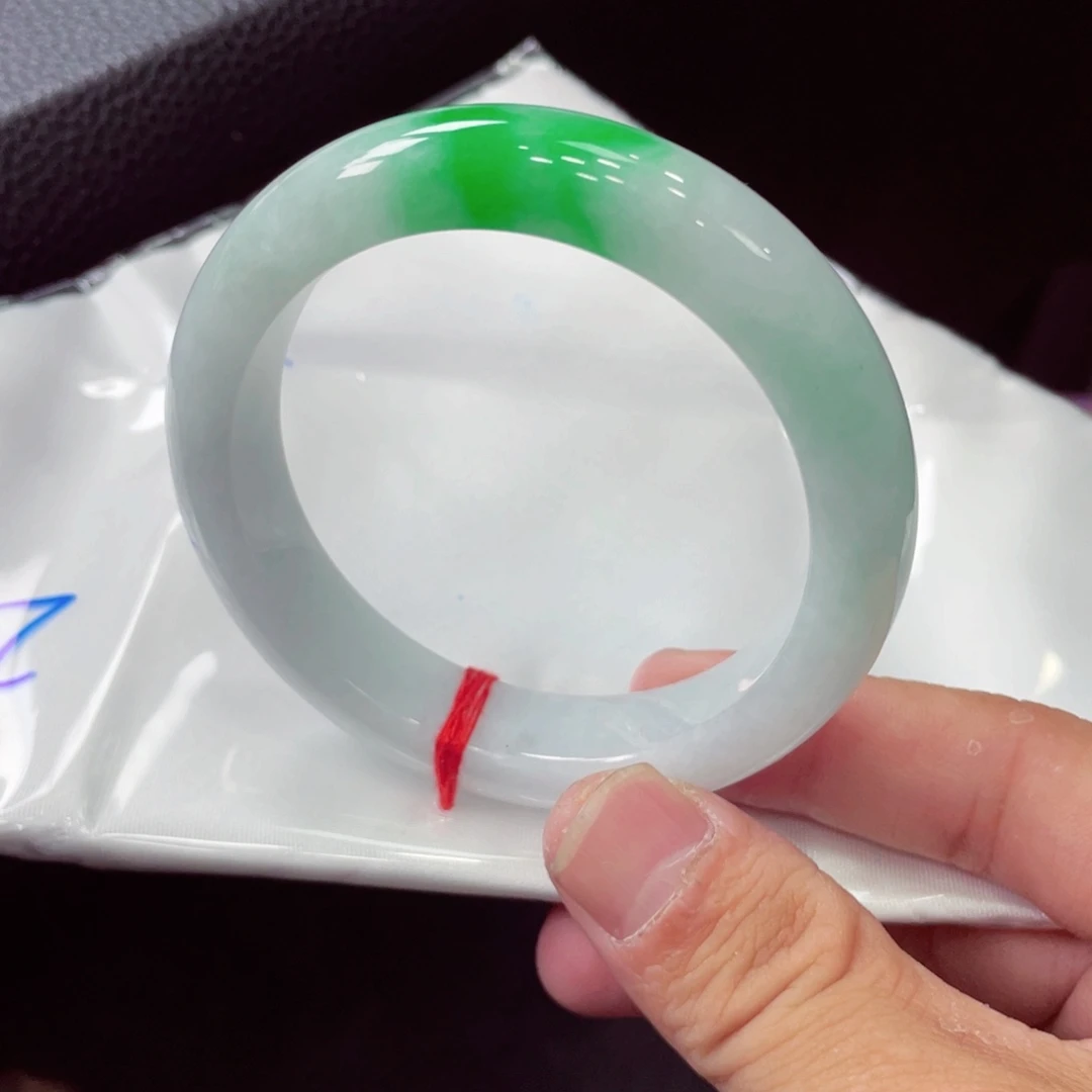 未镶嵌手镯翡翠翡翠