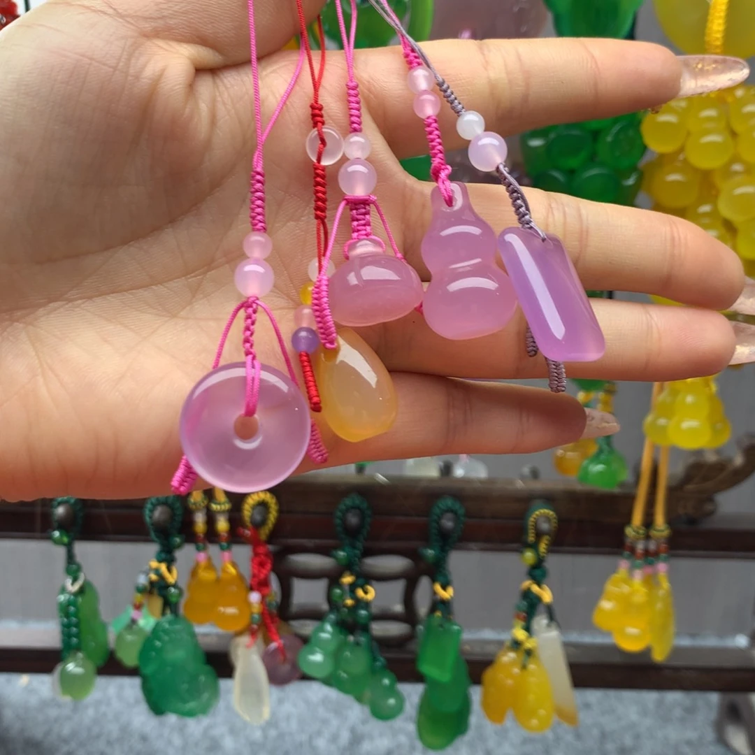 玛瑙/玉髓小配饰未镶嵌9.9米一个 想要哪个备注下单