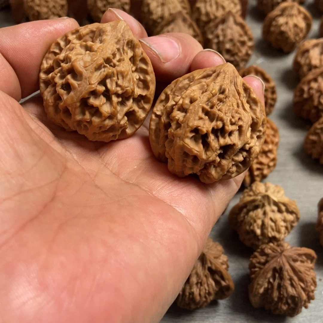 吊坠文玩核桃乾坤狮子头39尺