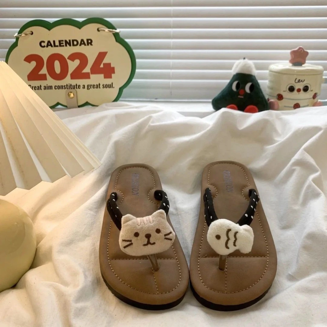 卡通人字拖女外穿新款夹趾海边凉拖休闲防滑沙滩度假夏季春夏平底