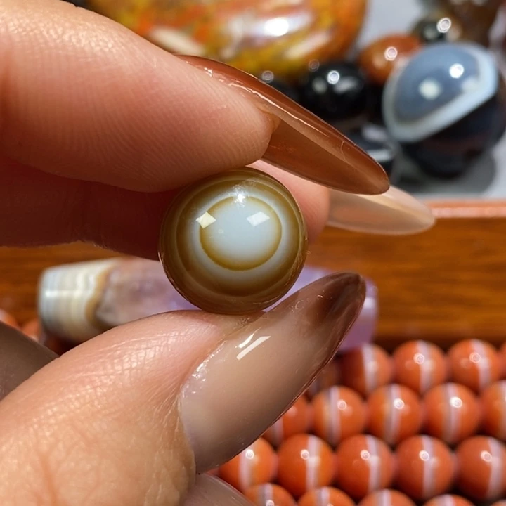 玛瑙/玉髓合金颈饰