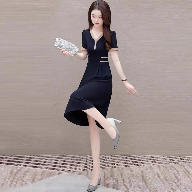 拉夏贝尔流行爆款连衣裙女夏季2025新款高端大气上档次裙子