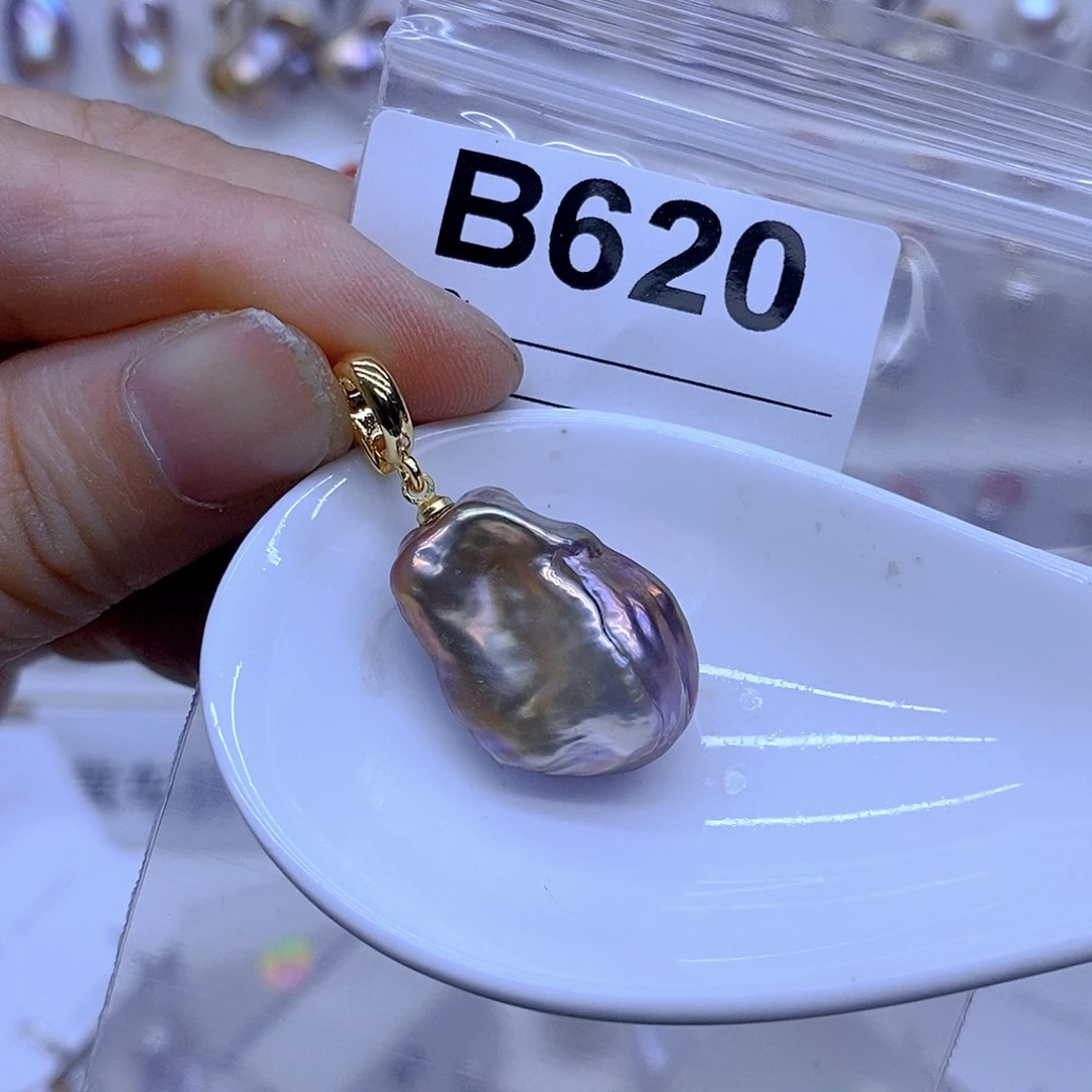 颈饰未镶嵌淡水珍珠