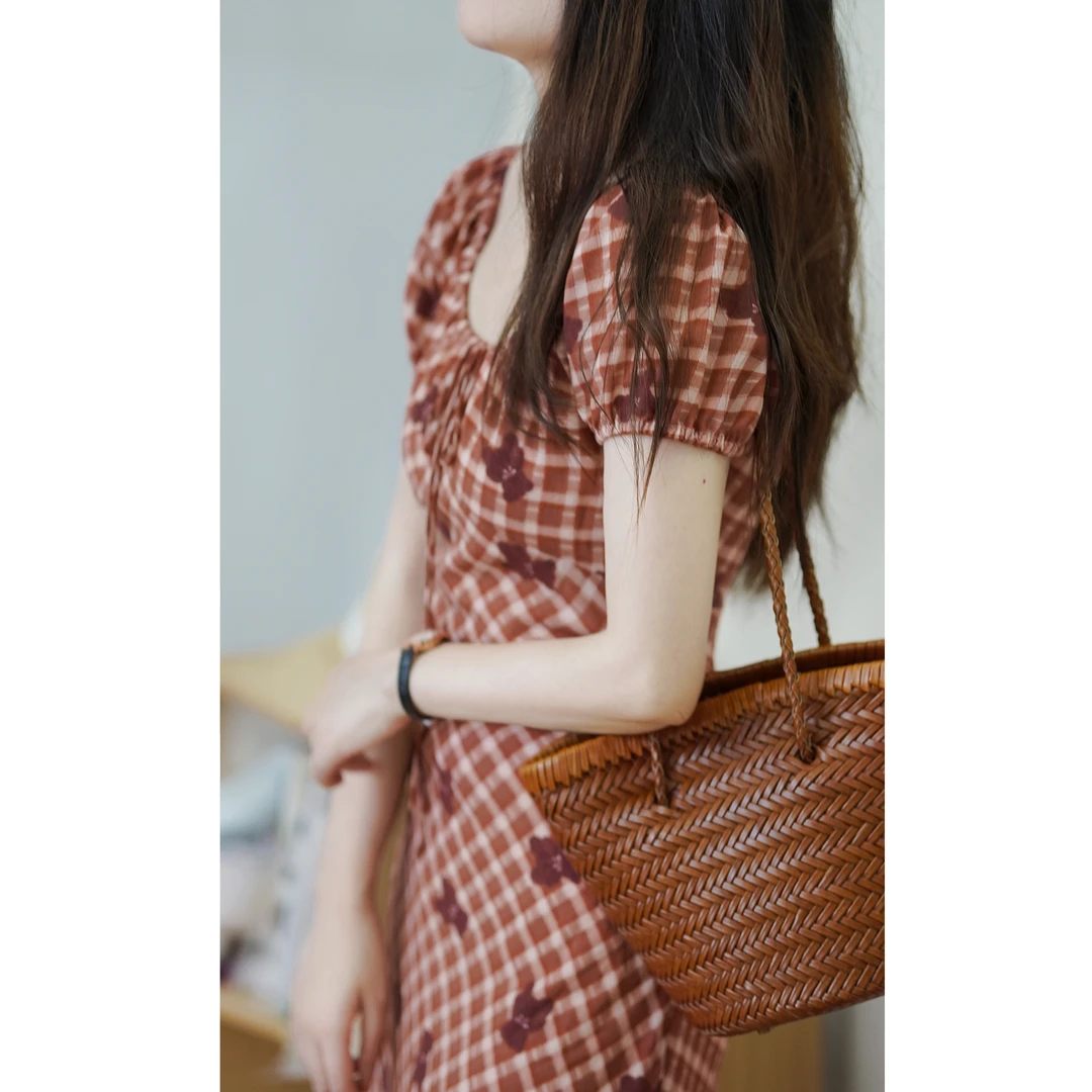 巴黎野蔷薇 格子连衣裙夏天法式气质修身短袖长裙