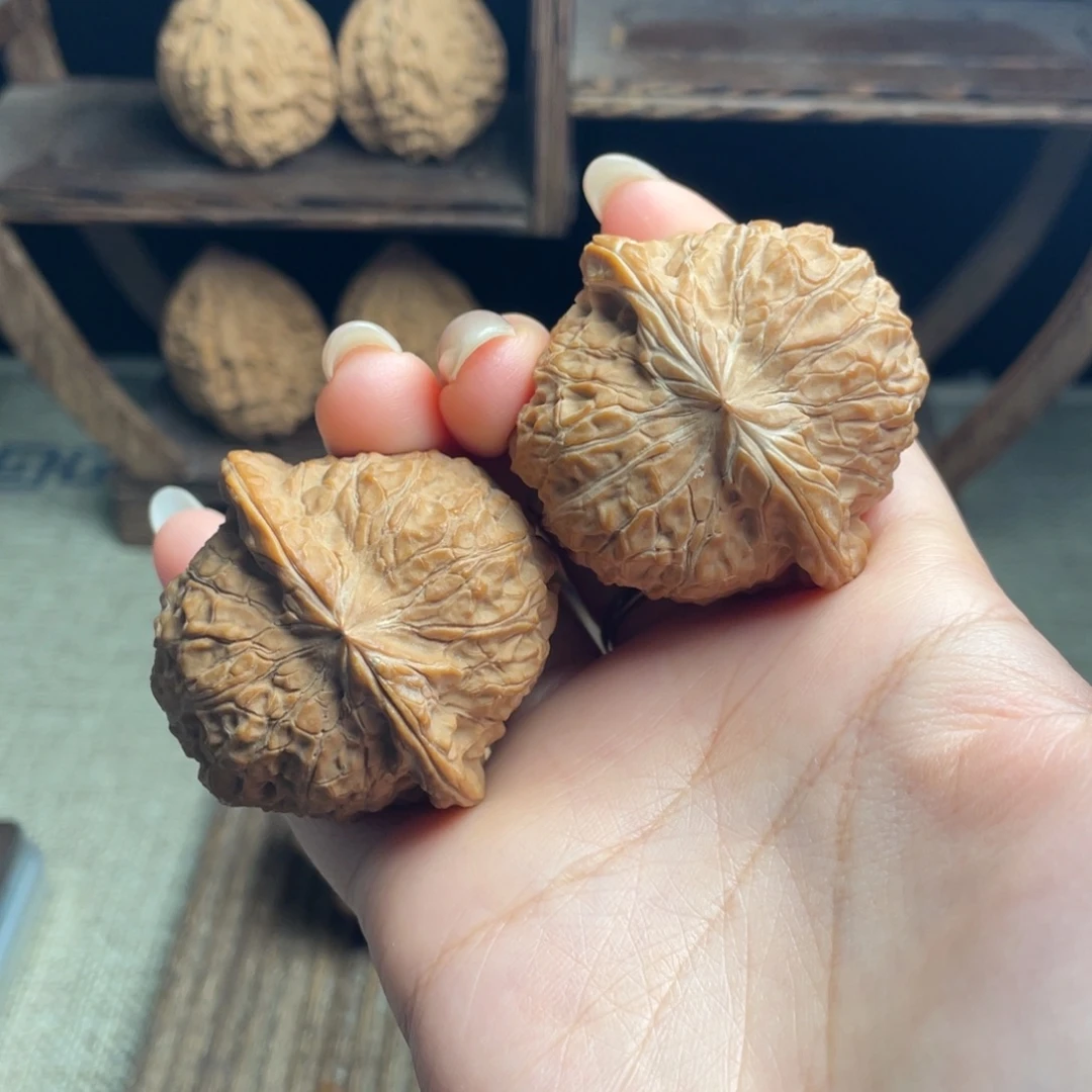 吊坠文玩核桃南瓜墩45 全品白茬精配毕业红皮