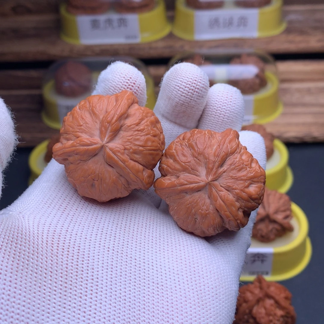 发***啦吊坠文玩核桃元宝奔