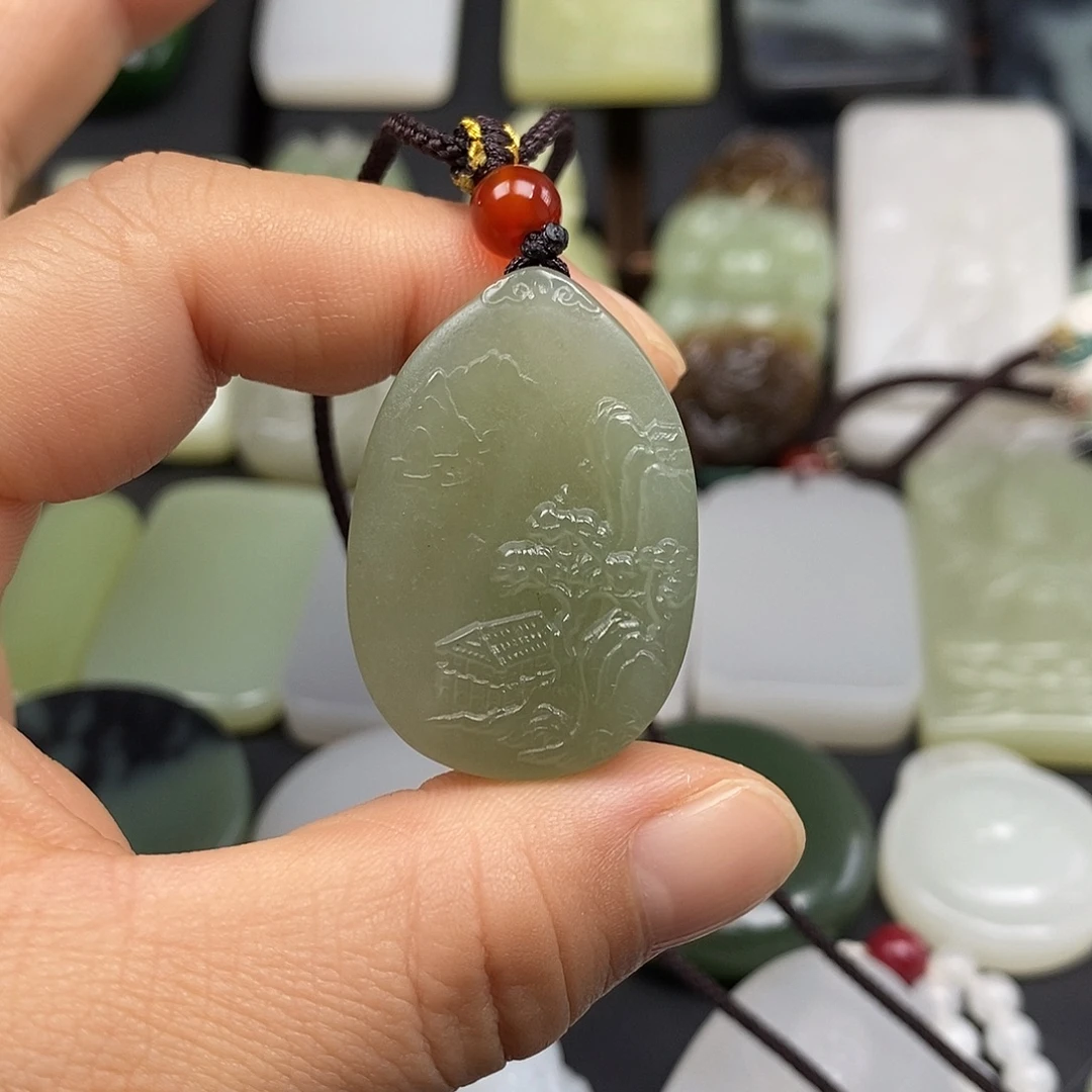 和田玉未镶嵌颈饰