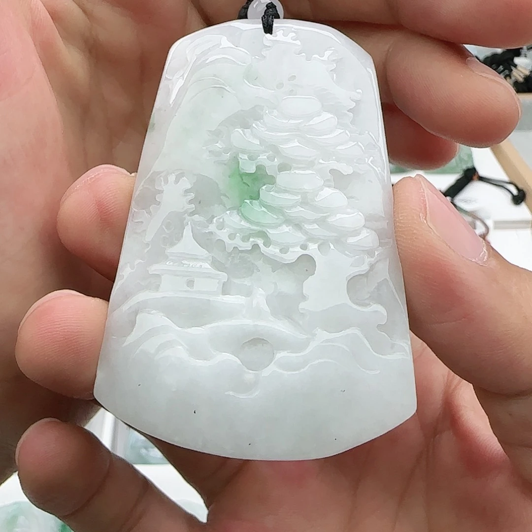 翡翠未镶嵌颈饰翡翠