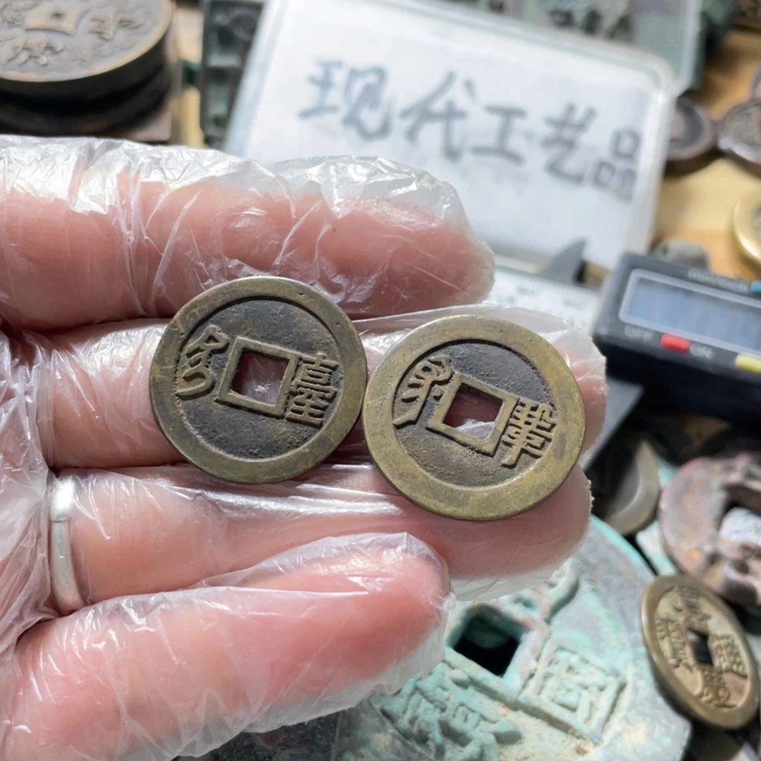 铜现代工艺品学习币