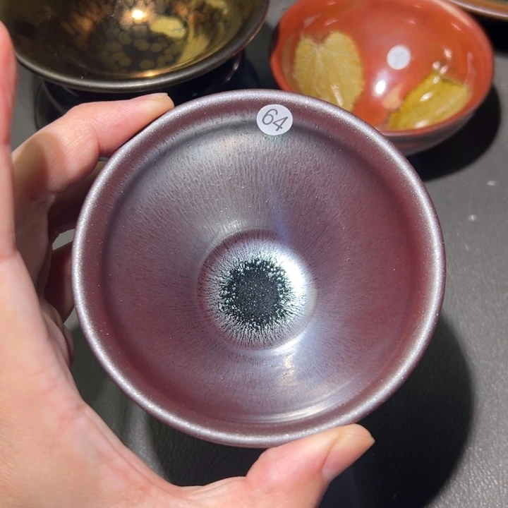 茶盏我们是有共同话题有