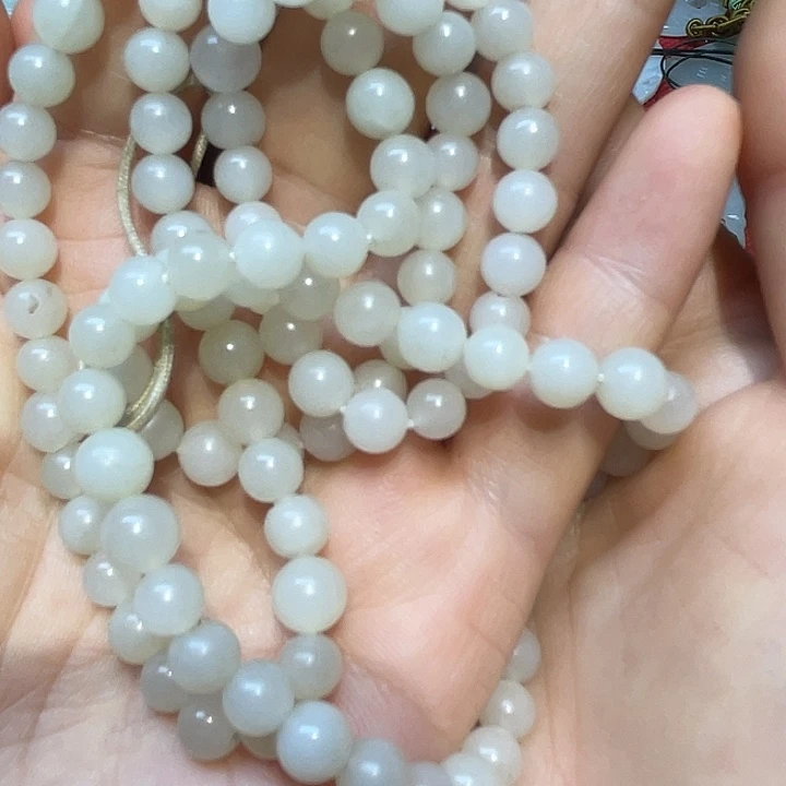 未镶嵌戒指和田玉