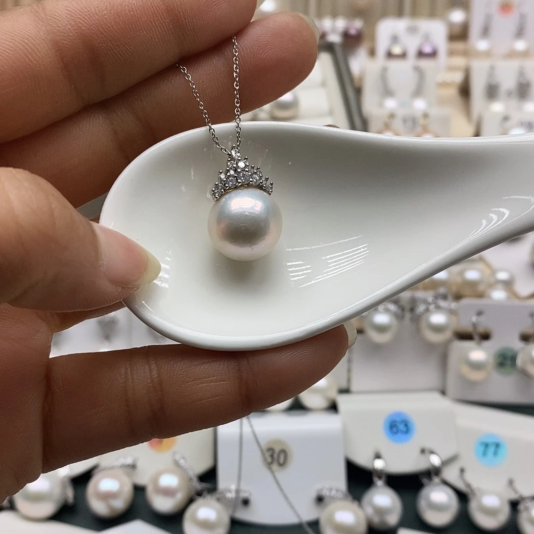 若***水银S925镶嵌淡水珍珠颈饰