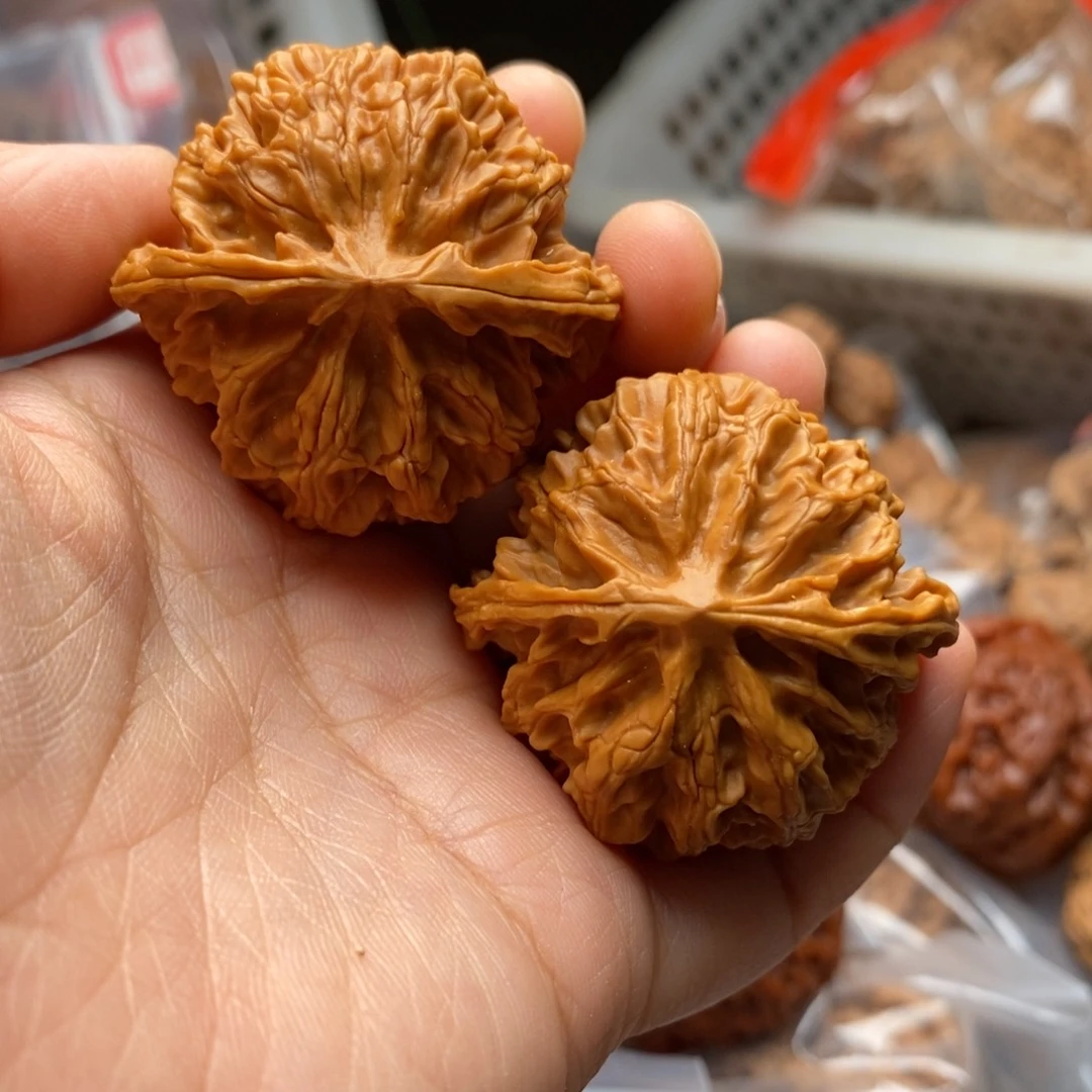 文玩核桃把件野生苹果42尺