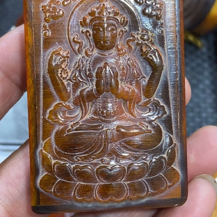 滴血莲花菩提吊坠